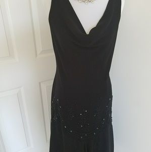 🌺 S.L. Fashion LBD - EUC